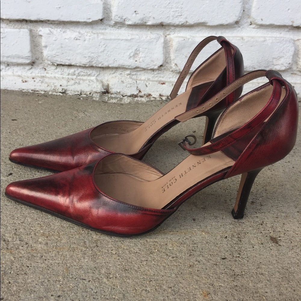Vintage Kenneth Cole D’orsay with ankle strap.